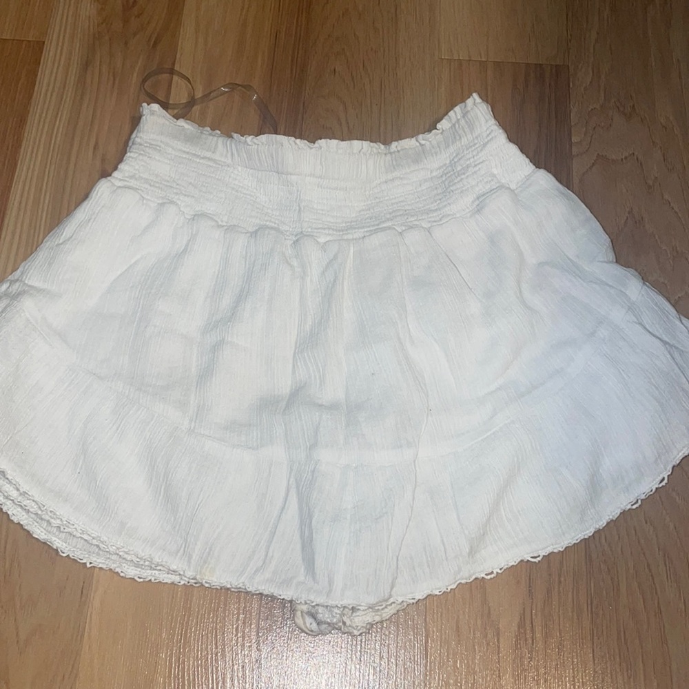 Aeropostale white skort